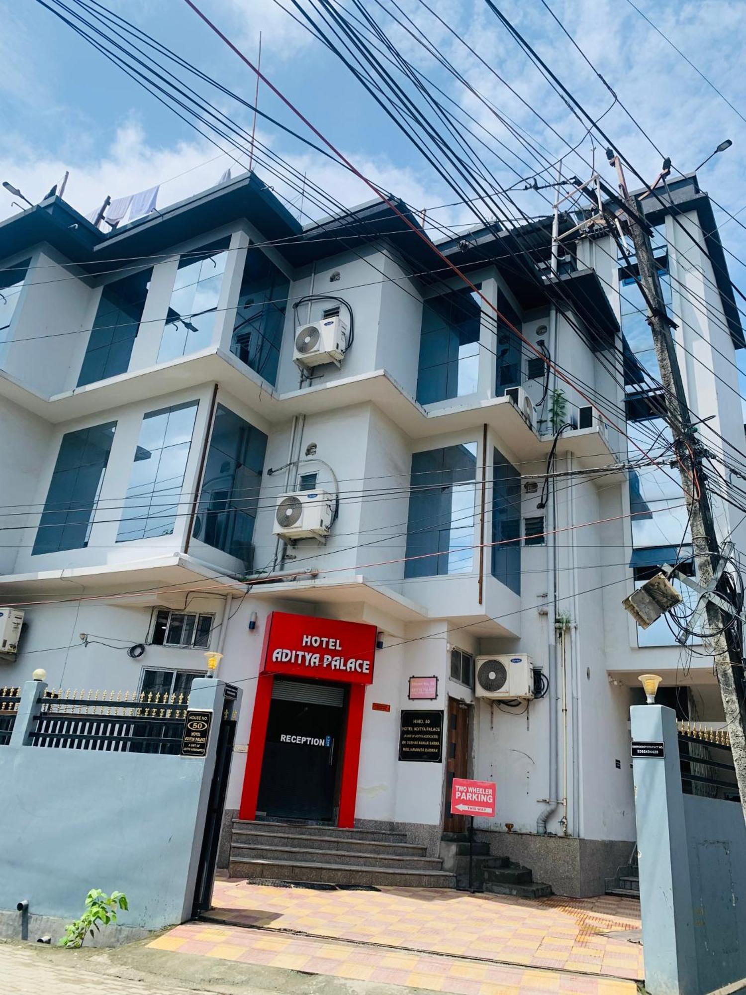 Hotel Aditya Palace 古瓦哈提 外观 照片