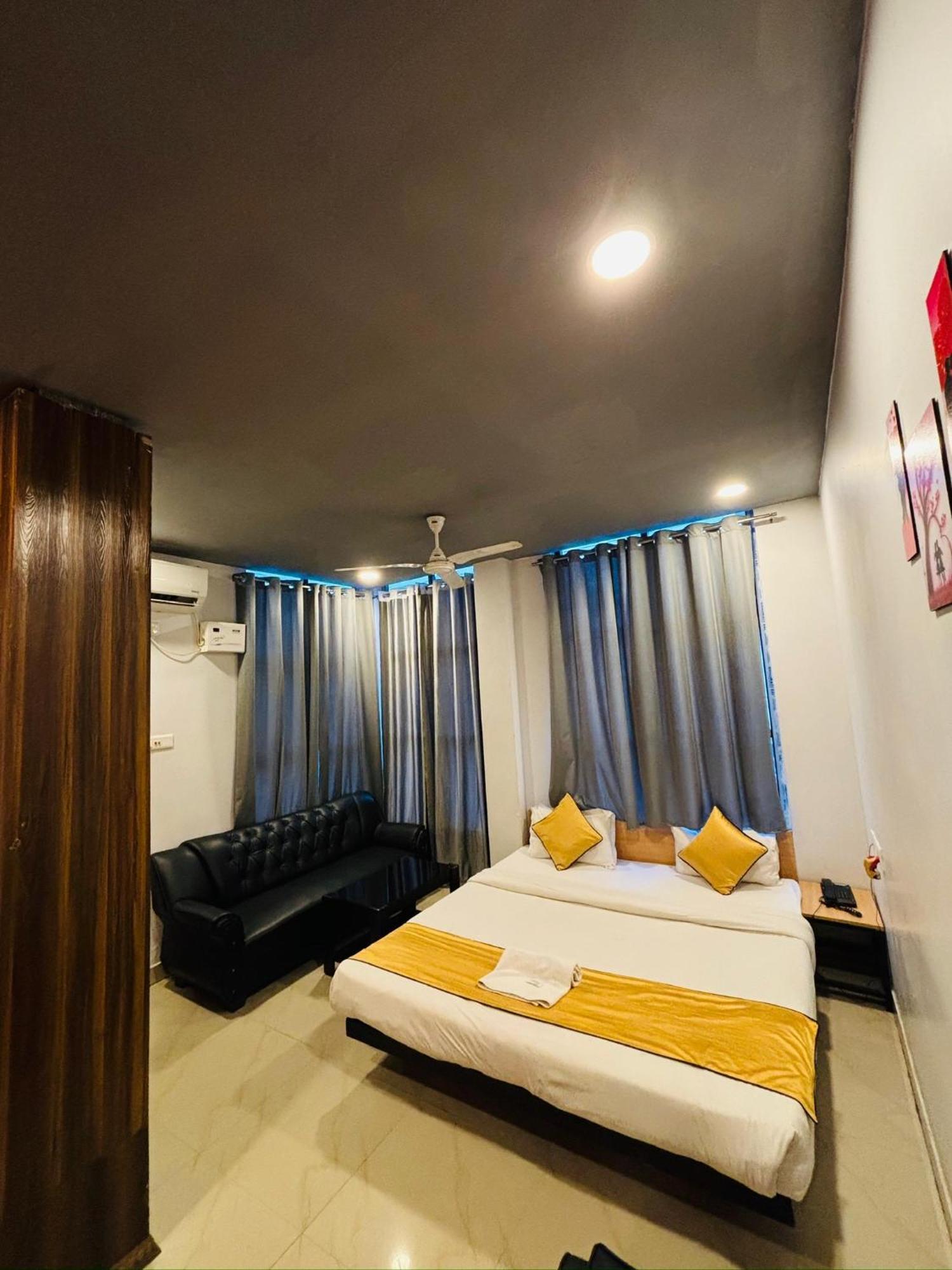 Hotel Aditya Palace 古瓦哈提 外观 照片